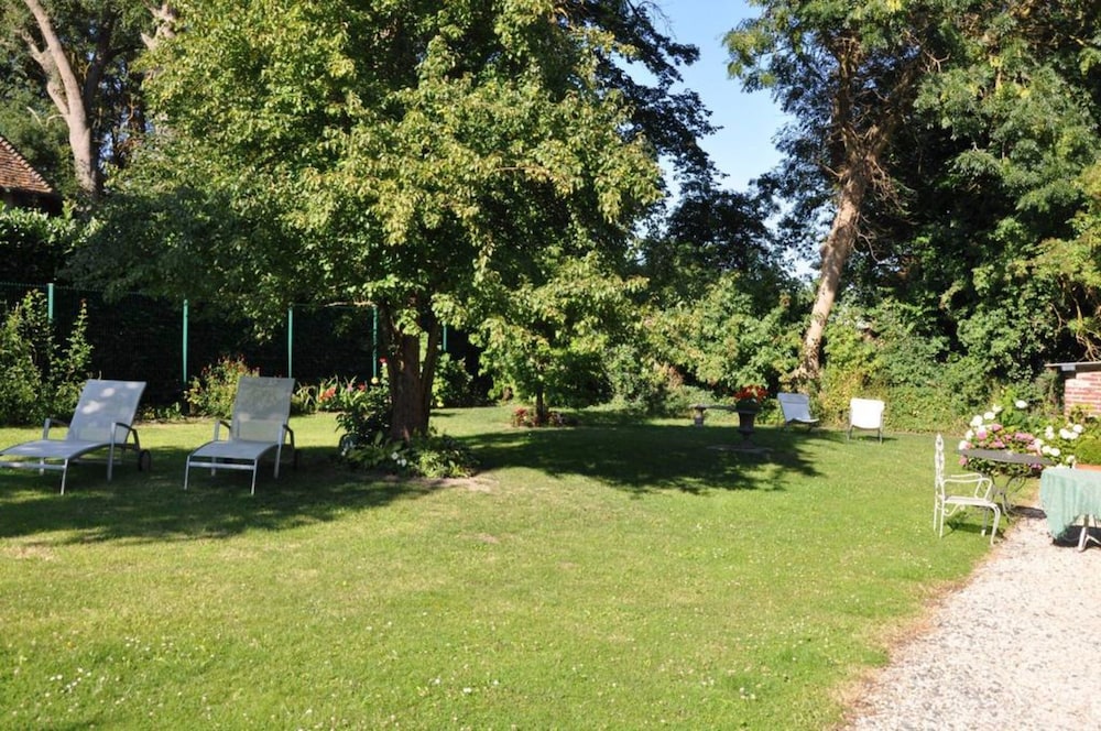Manoir des Lions de Tourgéville