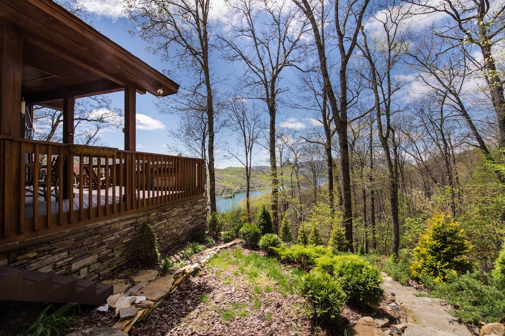 stayNantahala - Smoky Mountain Cabins
