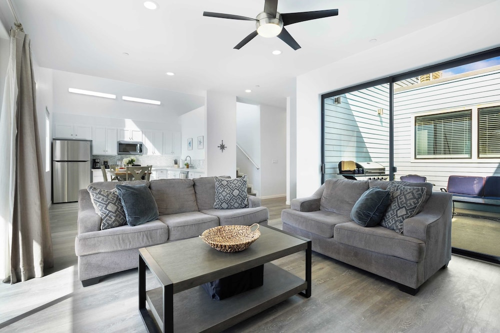 2 Oceanfront Homes w/ Rooftop Deck, Views & Steps to the Sand
