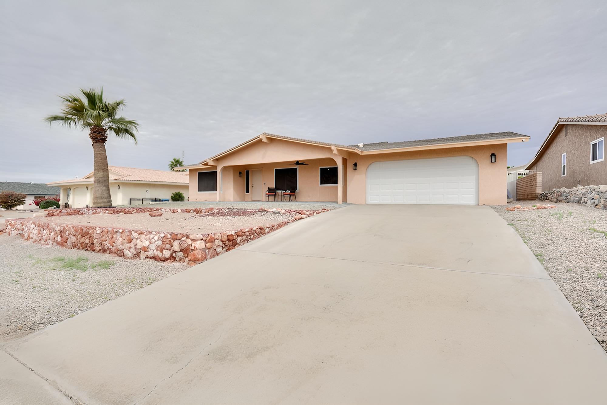 Lake Havasu Home w/ Private Patio & Views!