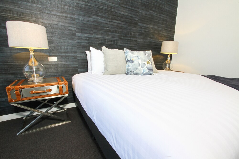 Accommodate Canberra - Parbery view 5