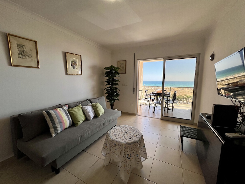 Monte Gordo Beach Ocean View 3 by Homing