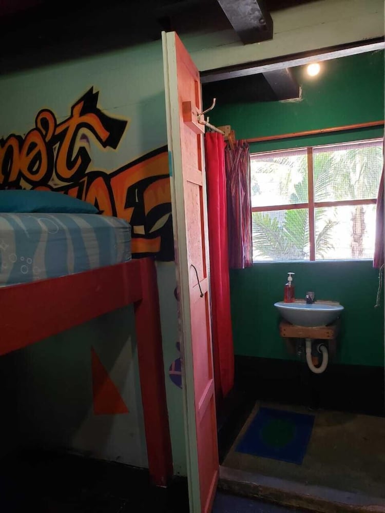 Greengos Hotel 12