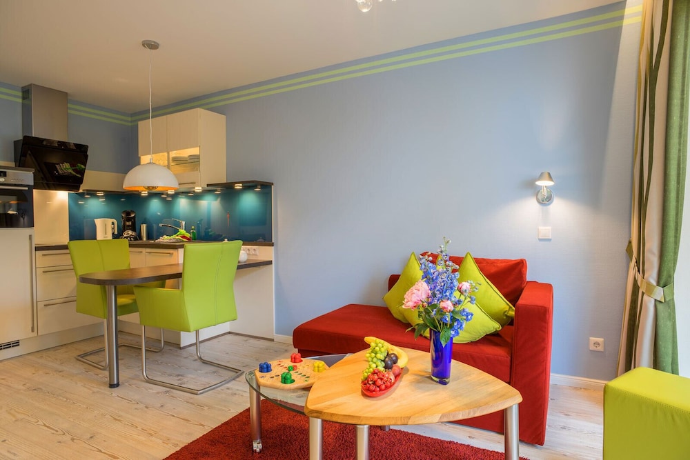 ney.land apartments