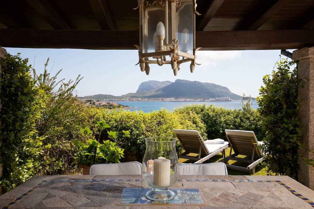 Casa Acqua e Pietra by Wonderful Italy