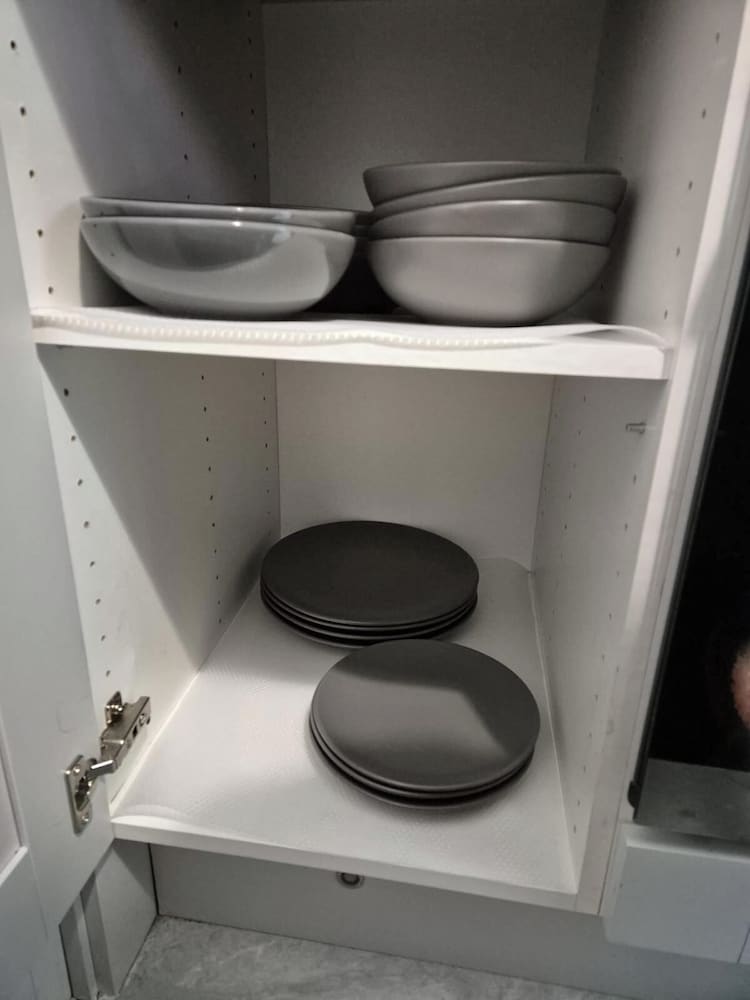 1 Bed Flat - Sleeps 2 - Parking - Wifi