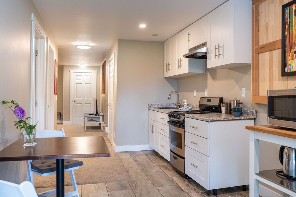 Revelstoke Lakehouse by Revelstoke Vacations