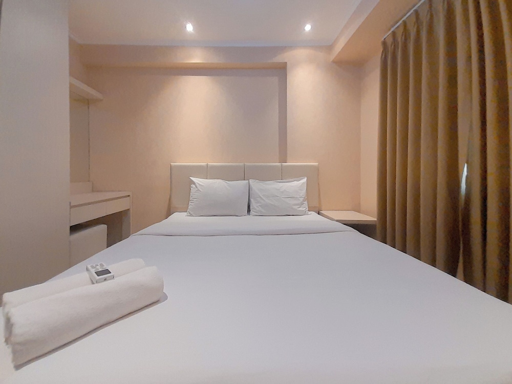 Minimalist 2Br Apartment At Gateway Pasteur