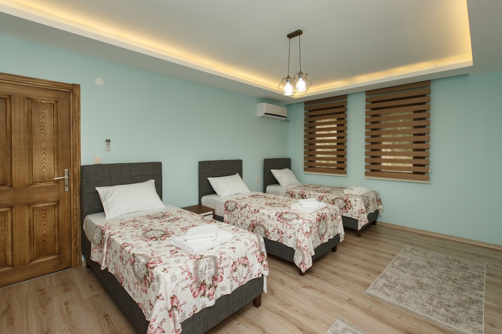 Guven Suite House