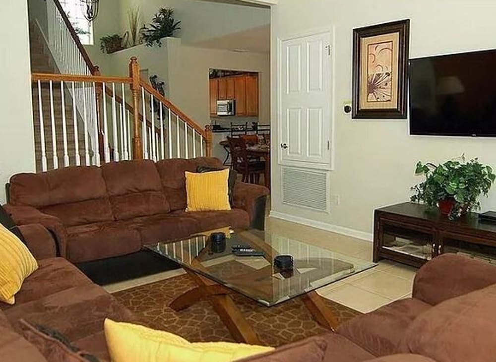 Waldo s Hideout 5BR Home Near Disney w Pool