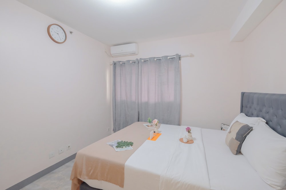 Prime Location 1Br At The Wave Kuningan Apartment
