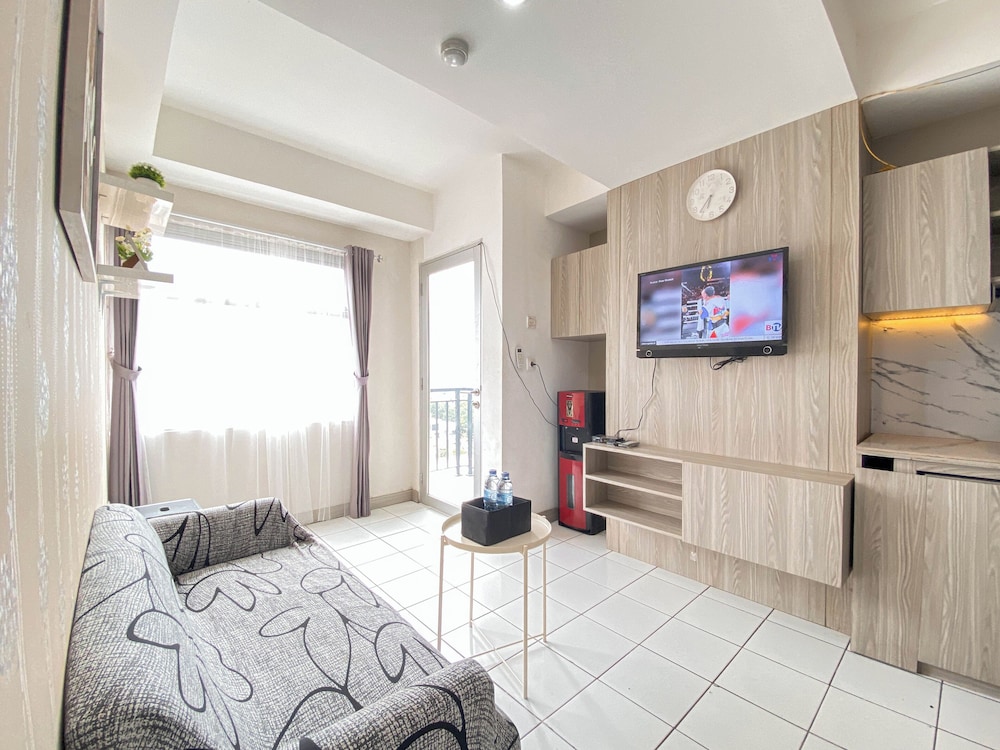 The Stylish 2Br At Grand Asia Afrika Apartment