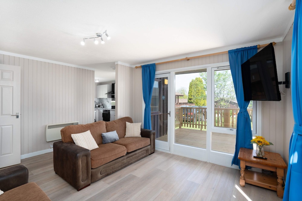 Lodge -3 Bedrooms - Hunters Quay