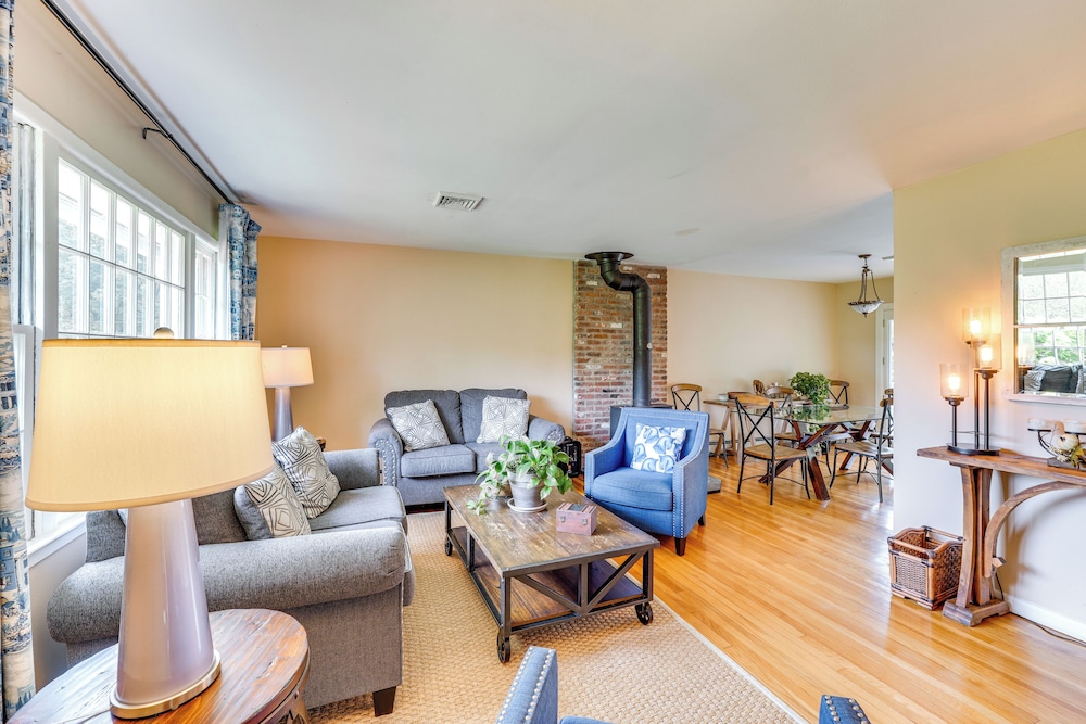 Hudson Valley Horse Farm Retreat in Salt Point - Property Image 31