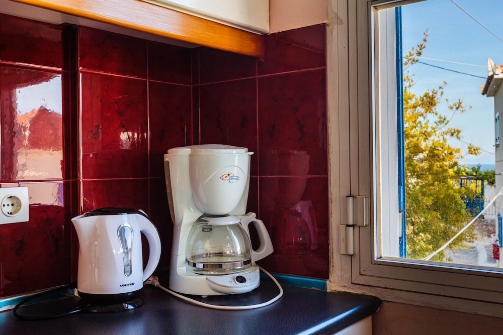 Koroni Seaview Retreat - Summer Escape Lodging photo 3