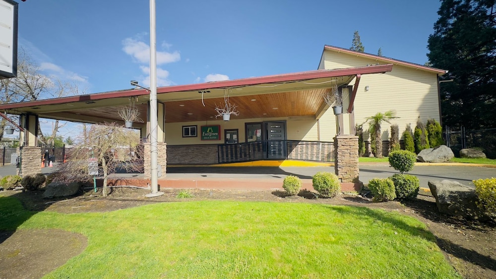 Evergreen Inn Portland Airport