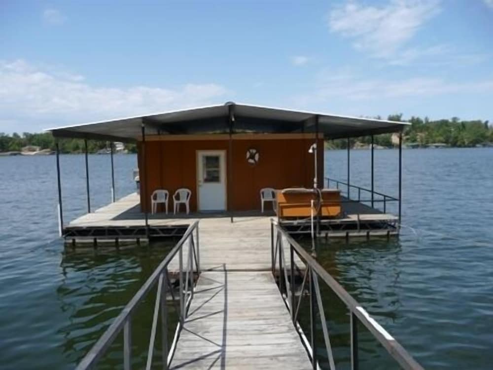 Wilson's Resort