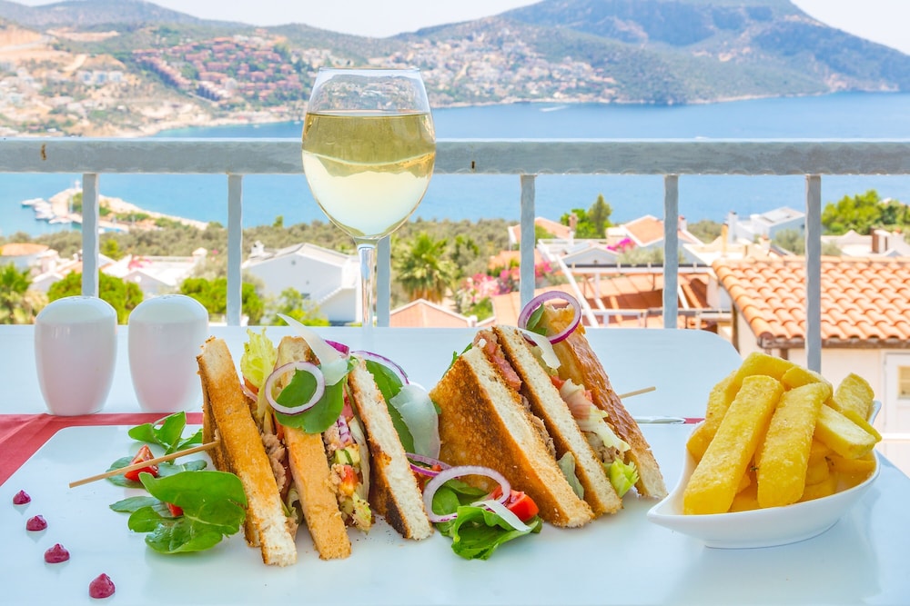 Kalkan Oasis Hotel - Adults Only