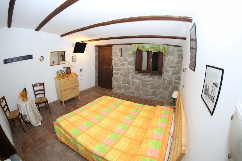 Agriturismo Monte Due Torri