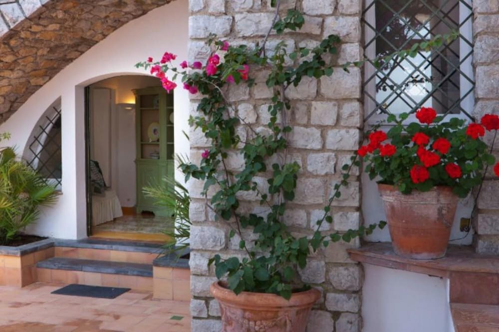 Villa San Montano in Massa Lubrense photo 3