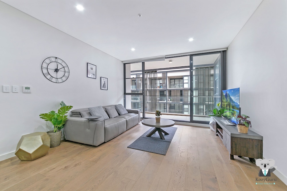 Kozyguru | Zetland | High Level 2Bed Apt & Parking