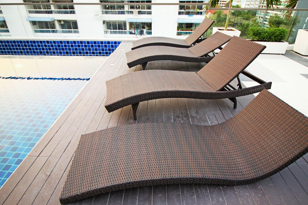 Laguna Bay 2 by PSR ASIA