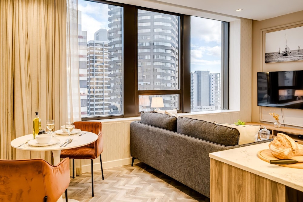 1bed Apt in Cape Town CBD City Suite 1602