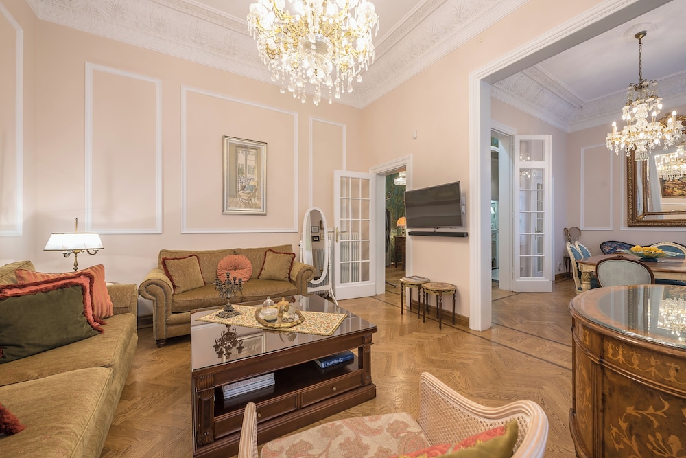 The Rare Luxury Gem in Kolonaki Sq - near Syntagma