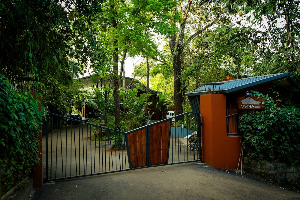 Vyna Hillock Resort and Spa