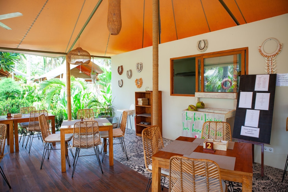 Gili Tenda Resort