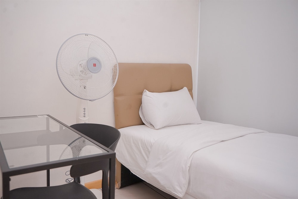 Spacious and Nice 3BR Apartment at M-Town Residence