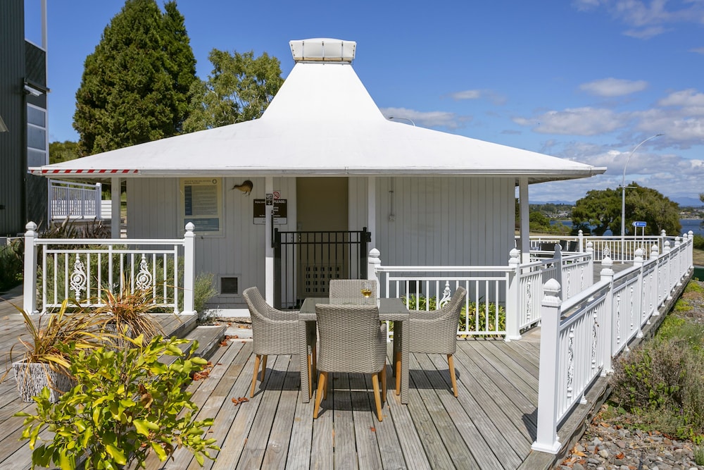 Taupo Thermal Motel & Spa - Adults Only