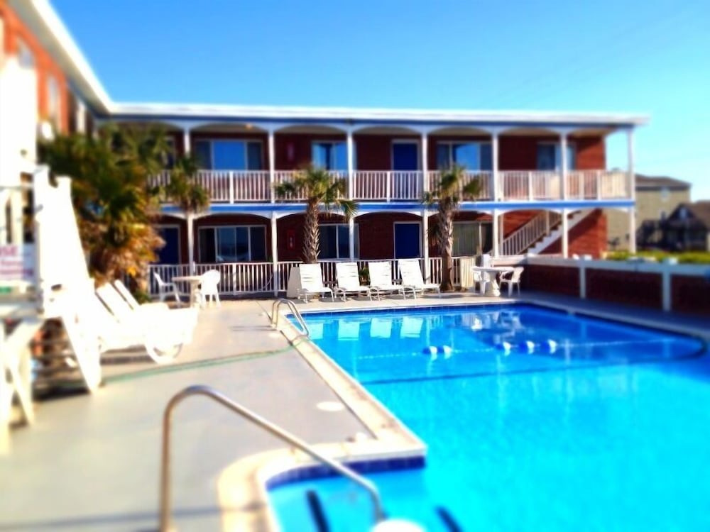 Colonial Inn Motel
