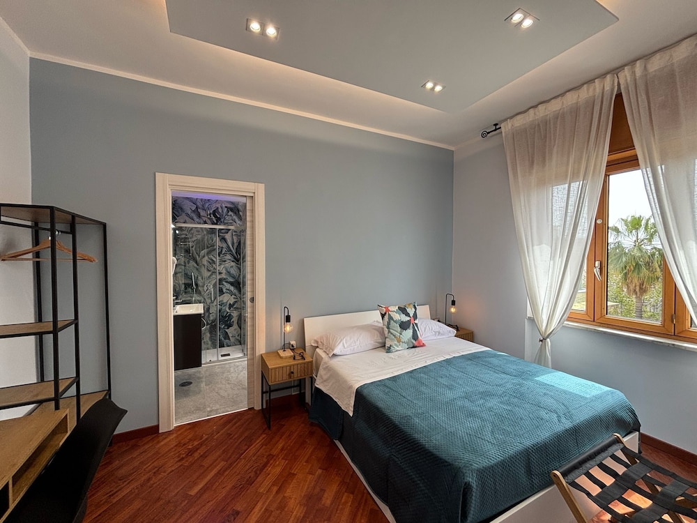 Caridei Rooms