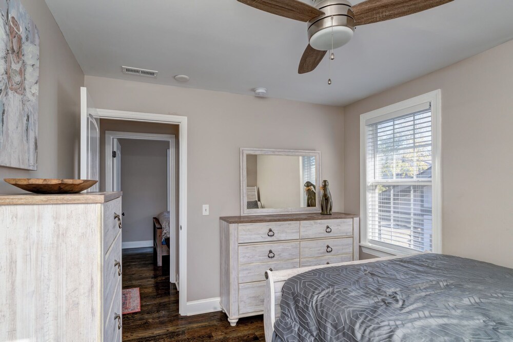 Five Points Bungalow view 5