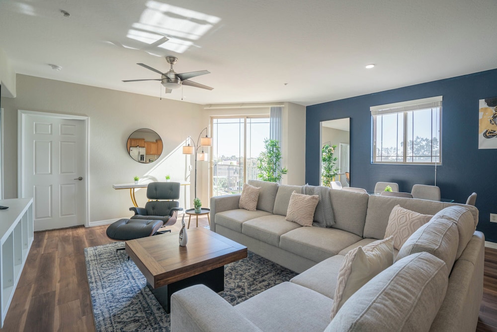ROVE LIVING/KL - The Fredrick Tempe
