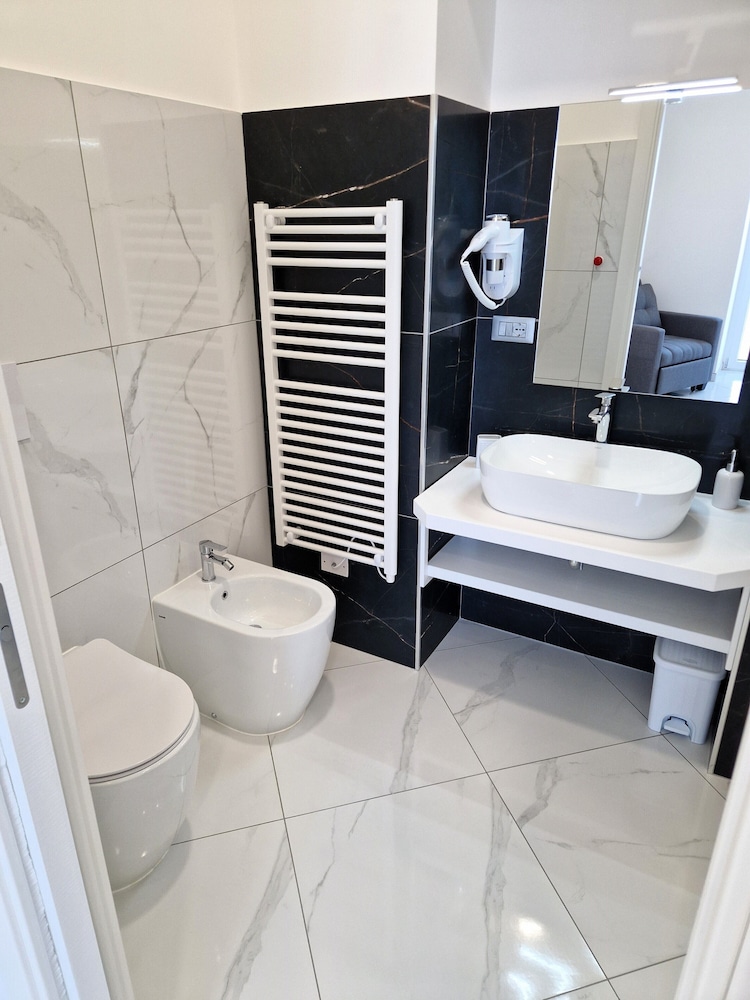 Al 211 Rooms