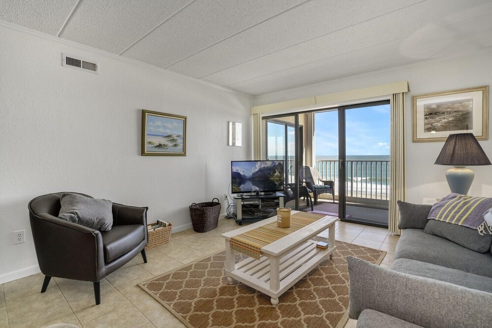 Even Keel 502 2 Bedroom Condo