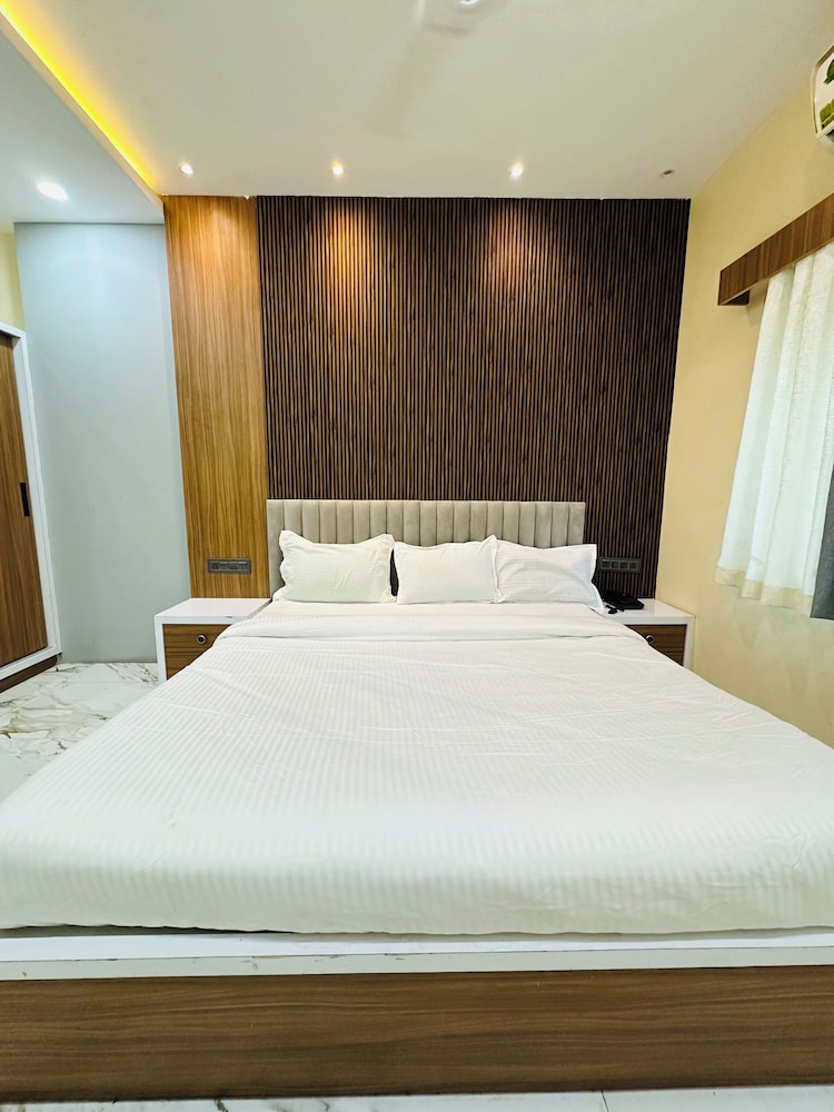 Anand Resort