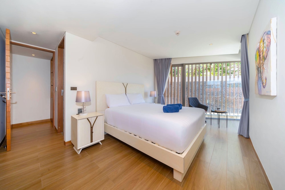 Luxury 2BR Apartment in Bluepoint 82