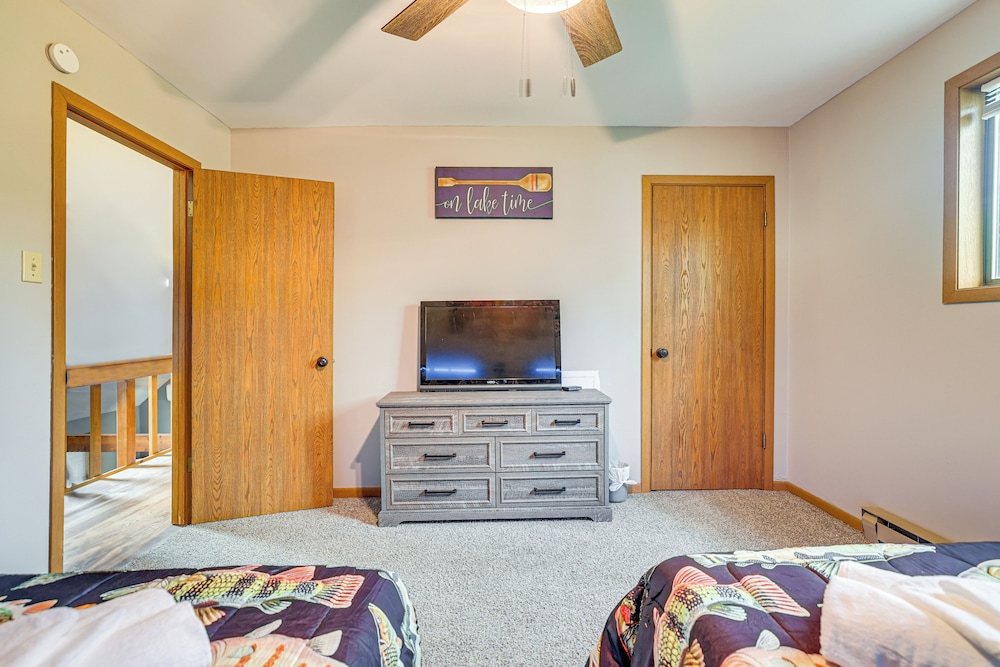 Home w/ Pool & Lake in Jim Thorpe: 6 Mi to Dtwn!
