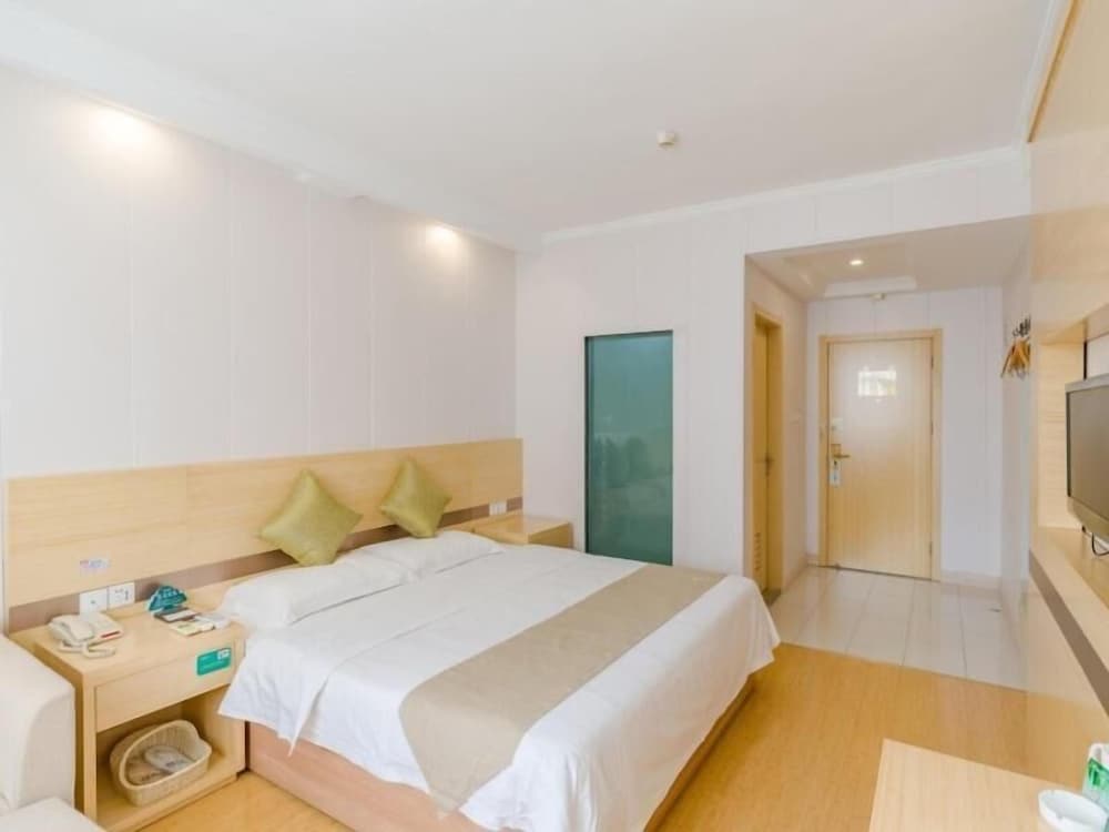 GreenTree Inn HeFei South High-Speed Railway Station BaoHe Avenue Baohe District Government Hotel