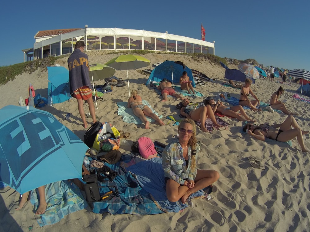 Peniche Surf Lodge - Hostel