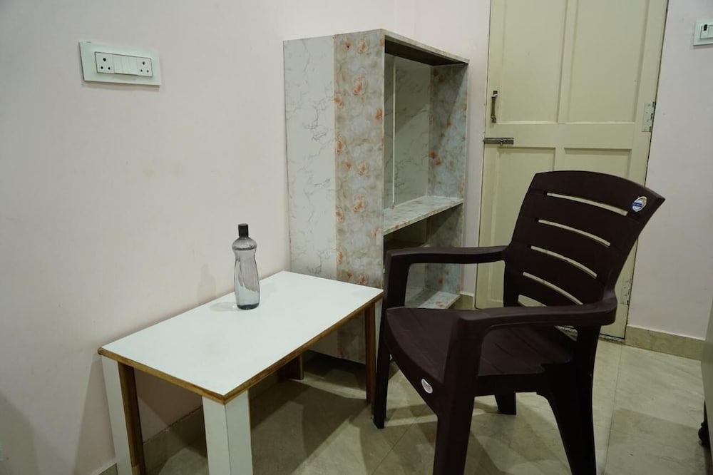 Shree Puram Guest House