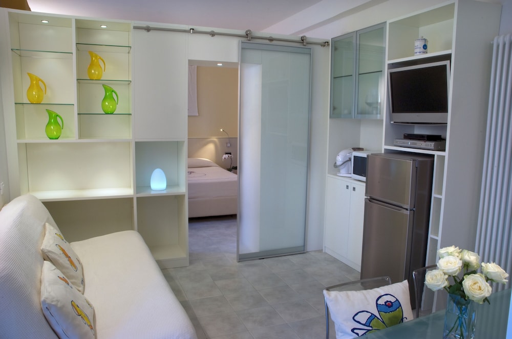 Hotel Eros Residence