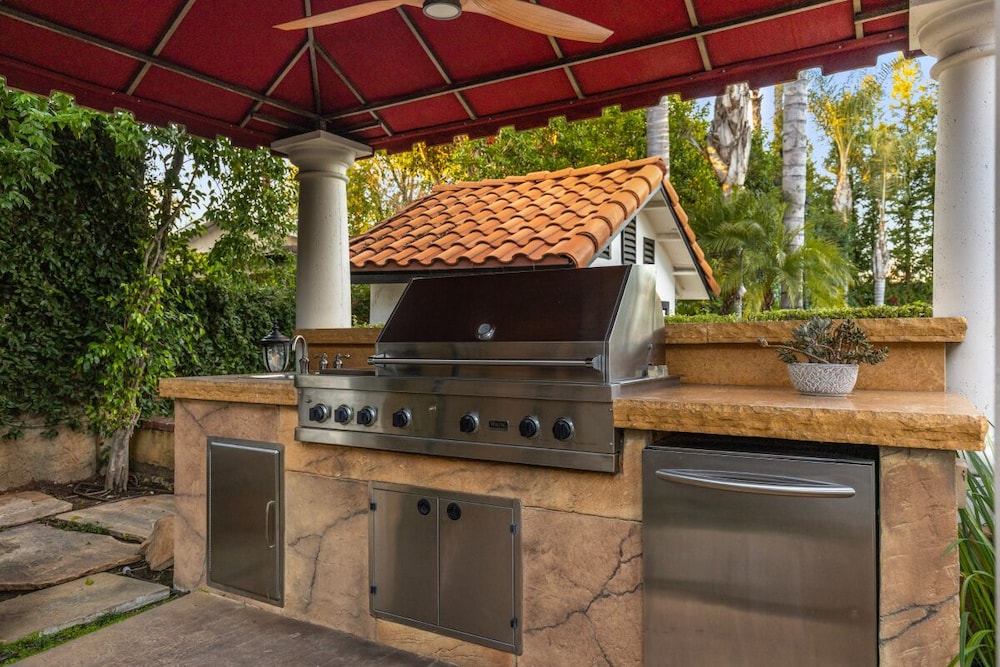 Woodland Hills Vacations - Erwin Estate - Property Image 1