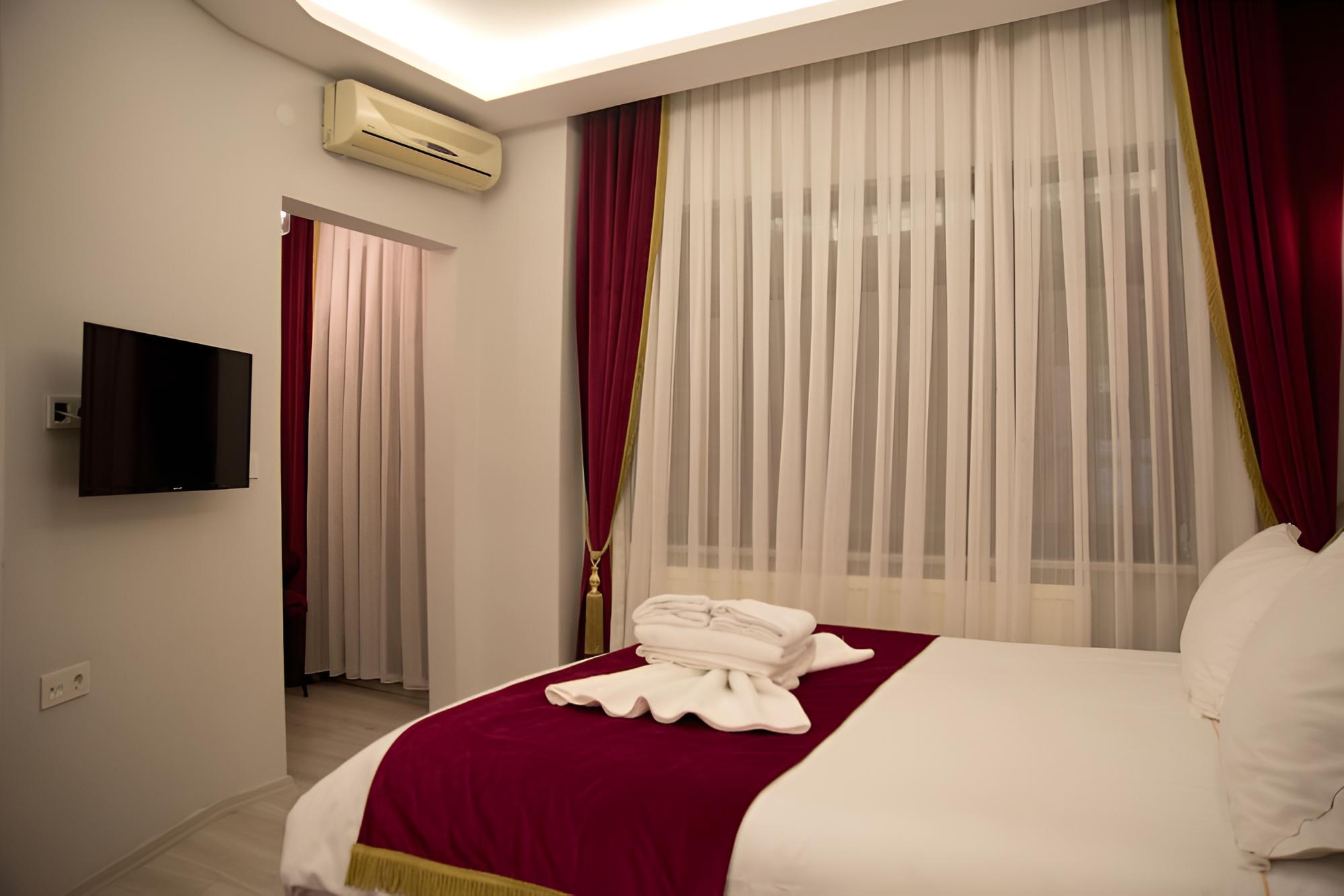 Blue Mosque Suites