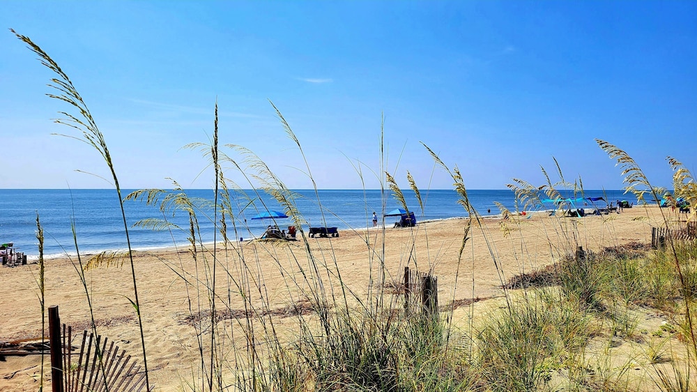 Tybee Lights 112C by Tybee Vacation Rentals