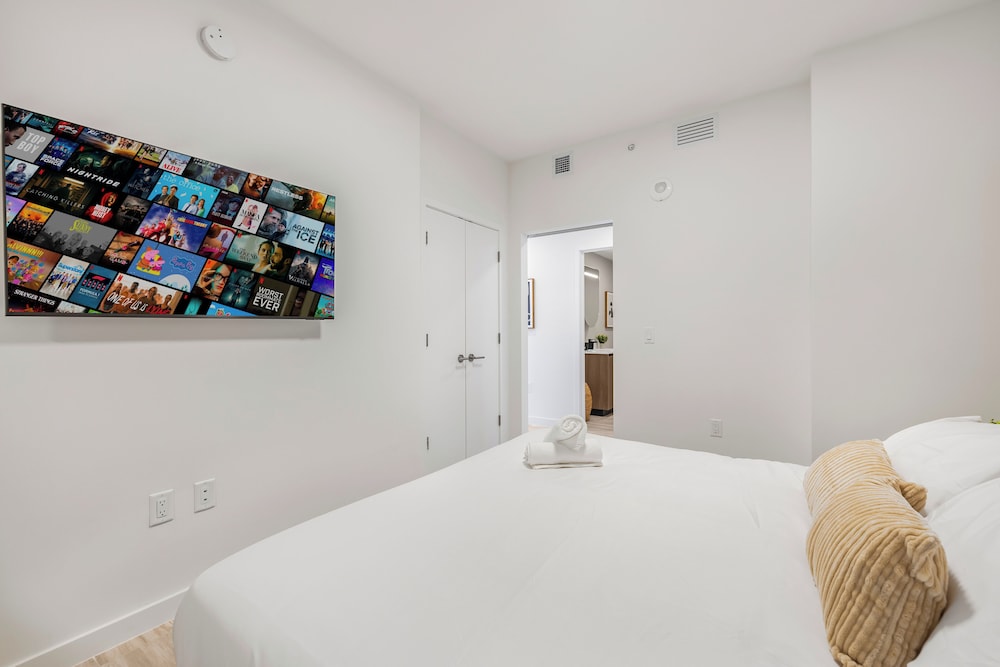Luxury Condos Near Miami Beach