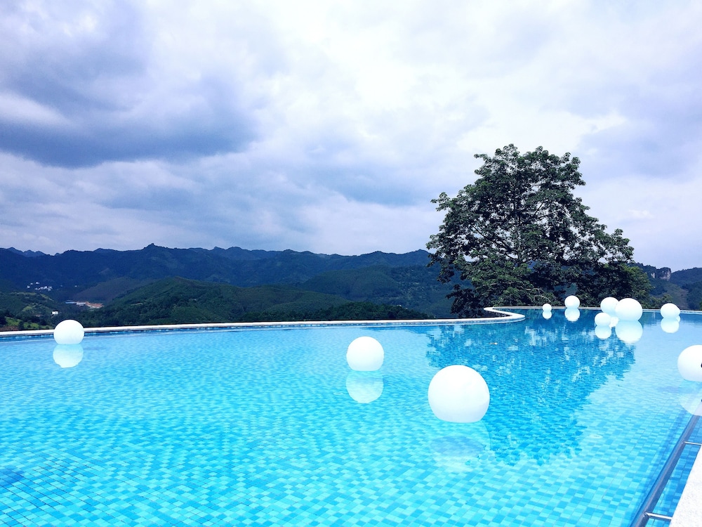 Narada Resort & Spa Cifu Lake Guangxi